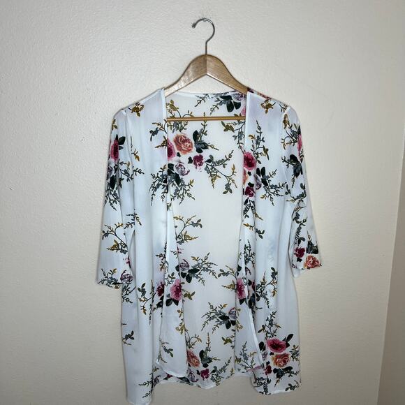 Floral Open Front Cover Up Medium - Picture 1 of 10